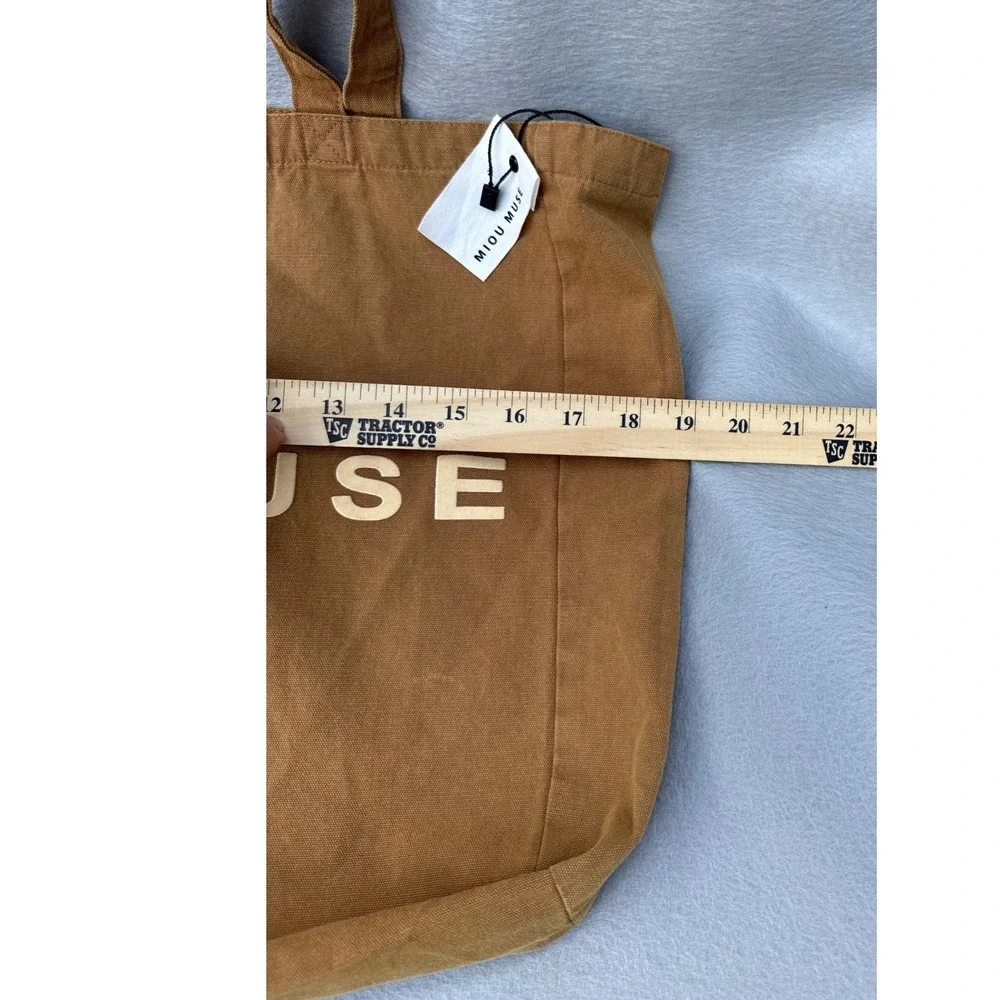 Miou Muse canvas tote